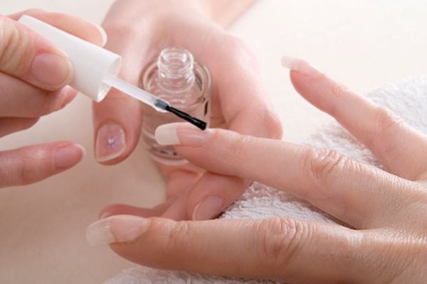 Alergia a esmalte: saiba detectar