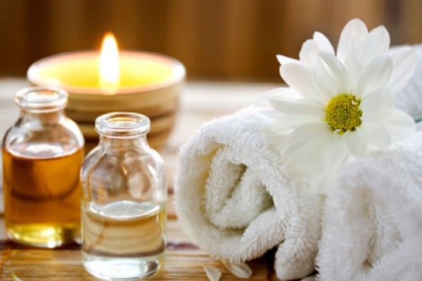 Aromaterapia e Reiki para mamães