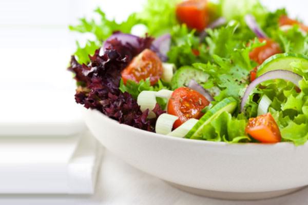 DICAS DE ALIMENTAÇÃO PARA O VERÃO
