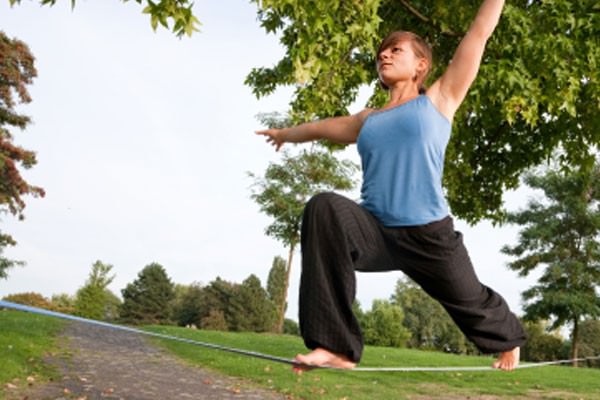 Fique em forma com o slackline