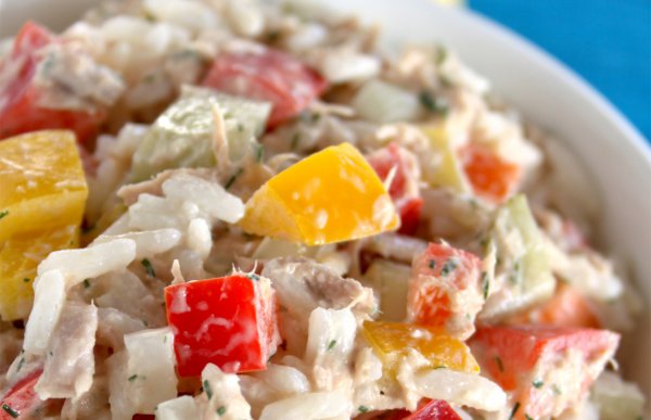 Salpicão de frango com frutas secas