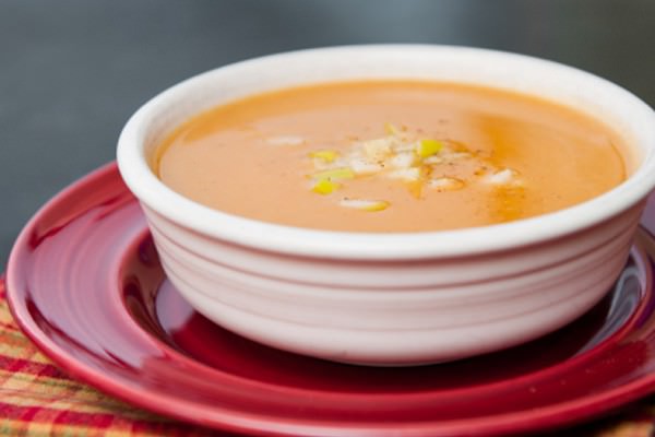 Sopas aquecem e oferecem mais saúde