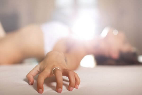 Masturbação feminina: benefícios e como fazer