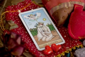 Tarot e sexo: descubra qual carta simboliza sua inspiração erótica