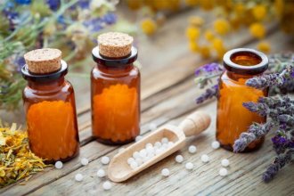 HOMEOPATIA: COMO REM�DIOS S�O ESCOLHIDOS?