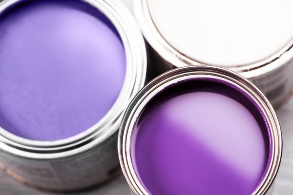 Violeta é a cor do ano de 2018 da Pantone