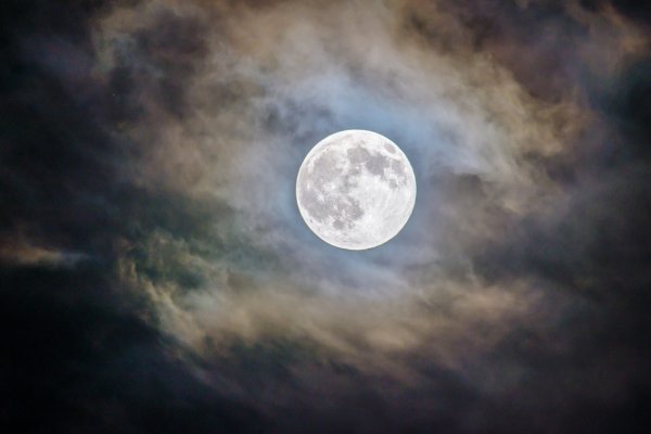 Entenda o que significam Lua Azul, Superlua e Lua de Sangue
