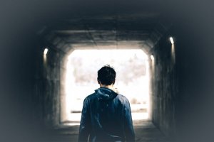 O que significa sonhar com despedida?