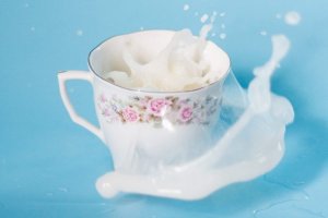 Os principais sintomas da intolerância à lactose