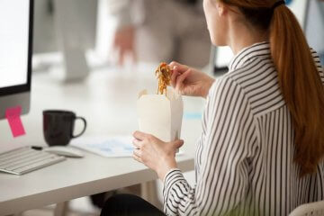Relação entre crenças limitantes e hábitos alimentares nocivos