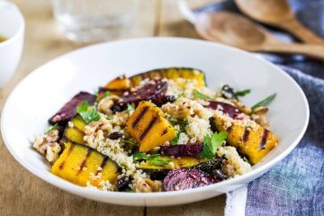 Receita de salada de quinoa e abóbora assada