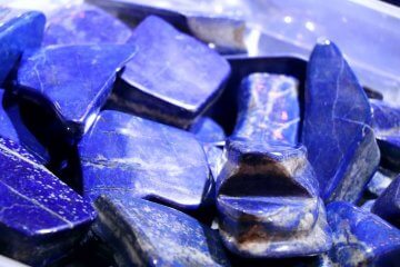 Feng shui indica cristais e pedras para a área de espiritualidade e sabedoria no seu lar