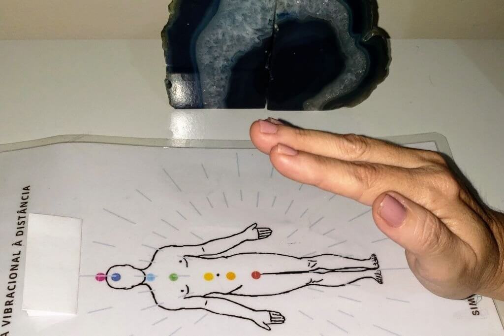 Como acontece o Reiki à distância?