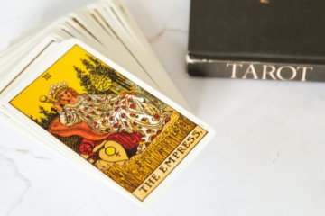 Carta de Tarot de Outubro: A Imperatriz