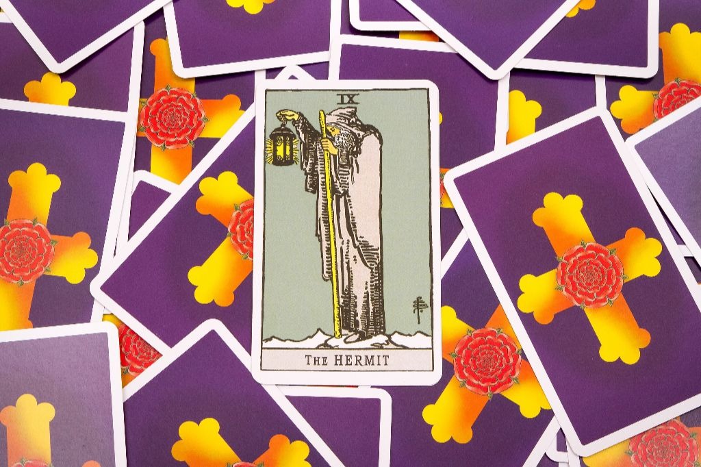O Eremita é o Arcano do Tarot de Janeiro de 2021
