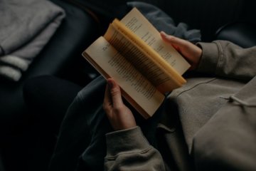 Quem é David Hawkins?
