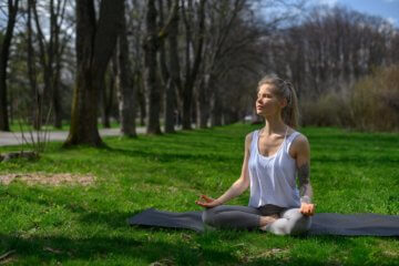 Meditação guiada de 10 minutos: como fazer e benefícios